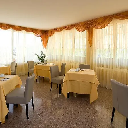 Costantini
