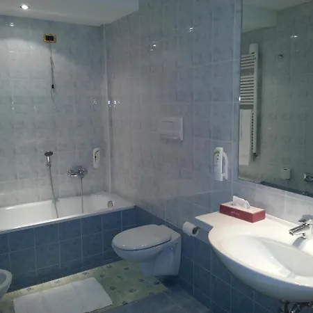 Costantini 3*